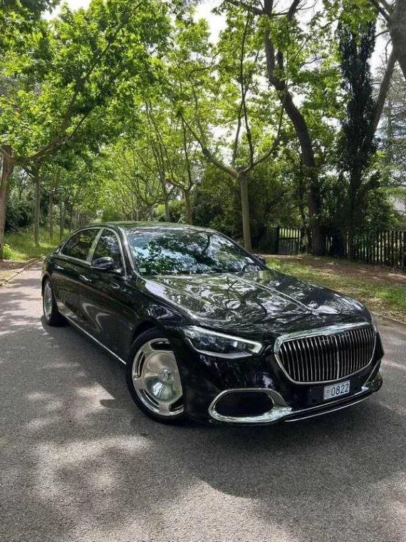 Comment un accueil personnalisé avec chauffeur privé transforme votre arrivée ?, Cannes, DS Azur Driver