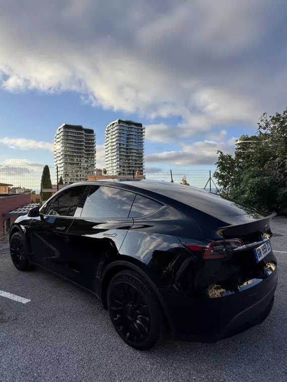 Comment un chauffeur privé peut vous permettre de vous concentrer pleinement sur vos affaires ?, Cannes, DS Azur Driver