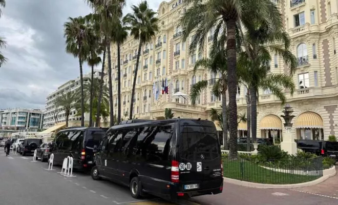 Chauffeur , Cannes, DS Azur Driver