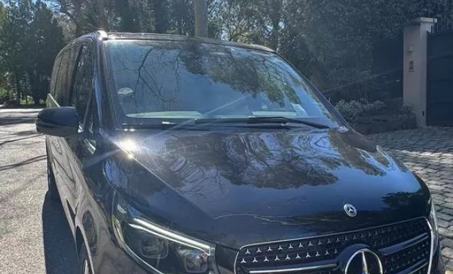 Chauffeur , Cannes, DS Azur Driver