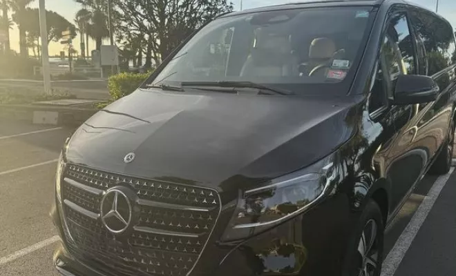 Chauffeur , Cannes, DS Azur Driver