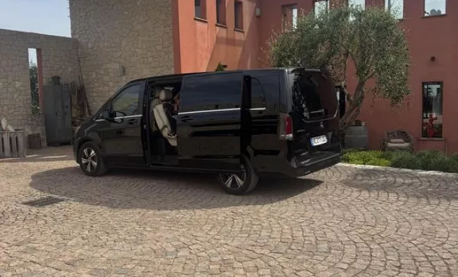 Chauffeur , Cannes, DS Azur Driver