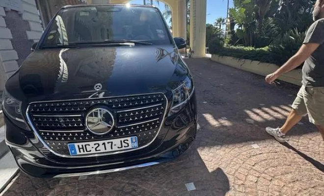 Chauffeur , Cannes, DS Azur Driver